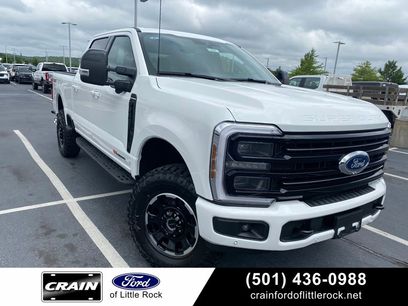 New 2026 Ford F350 Platinum w/ Tremor Off-Road Package