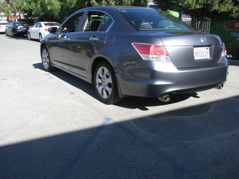 Used 2010 Honda Accord EX image 4