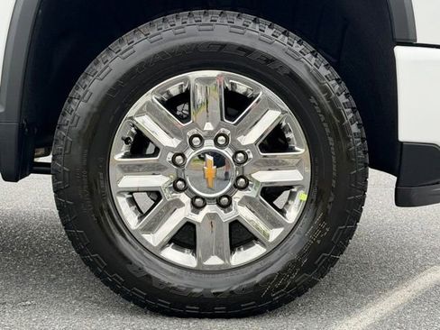 New 2026 Chevrolet Silverado 2500 High Country w/ High Country Premium Package AWD/4WD image 20