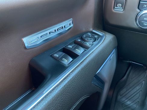Used 2023 GMC Sierra 1500 Denali image 40