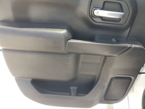 Used 2022 Chevrolet Silverado 1500 Custom image 12