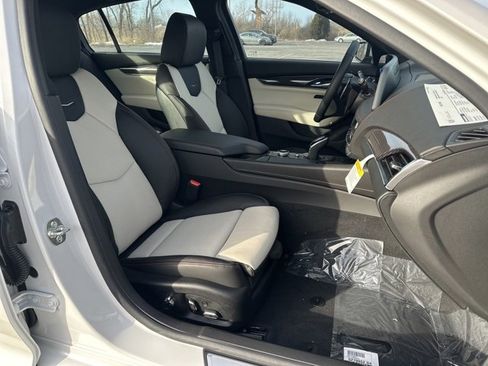 New 2025 Cadillac CT5 Sport w/ Technology Package image 33