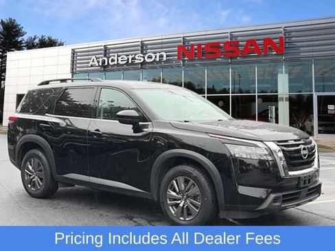 Certified 2024 Nissan Pathfinder SV AWD/4WD image 1
