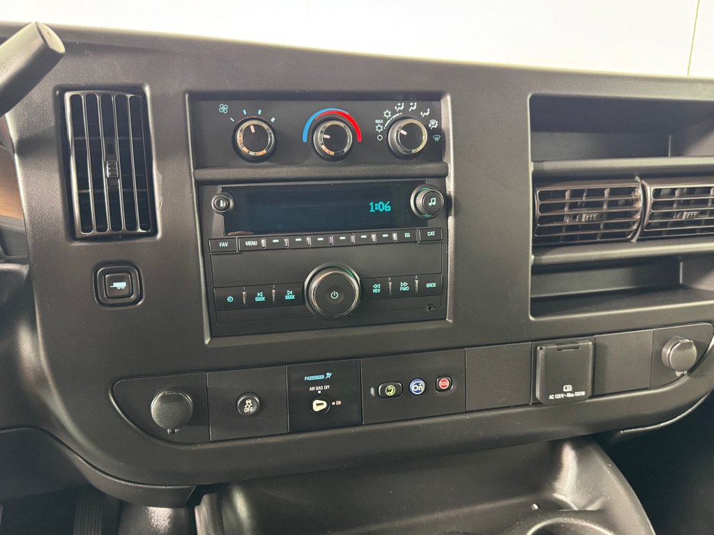 Used 2019 Chevrolet Express 2500 w/ Driver Convenience Package RWD image 15