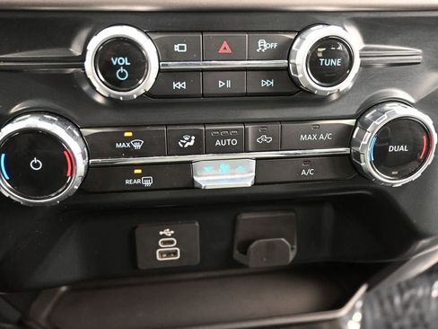 Used 2025 Ford F150 XLT w/ Equipment Group 301A Standard AWD/4WD image 30