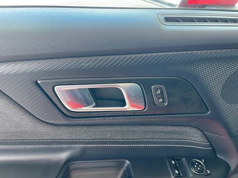 Certified 2024 Ford Mustang Coupe image 9