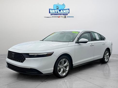 Certified 2024 Honda Accord LX image 1