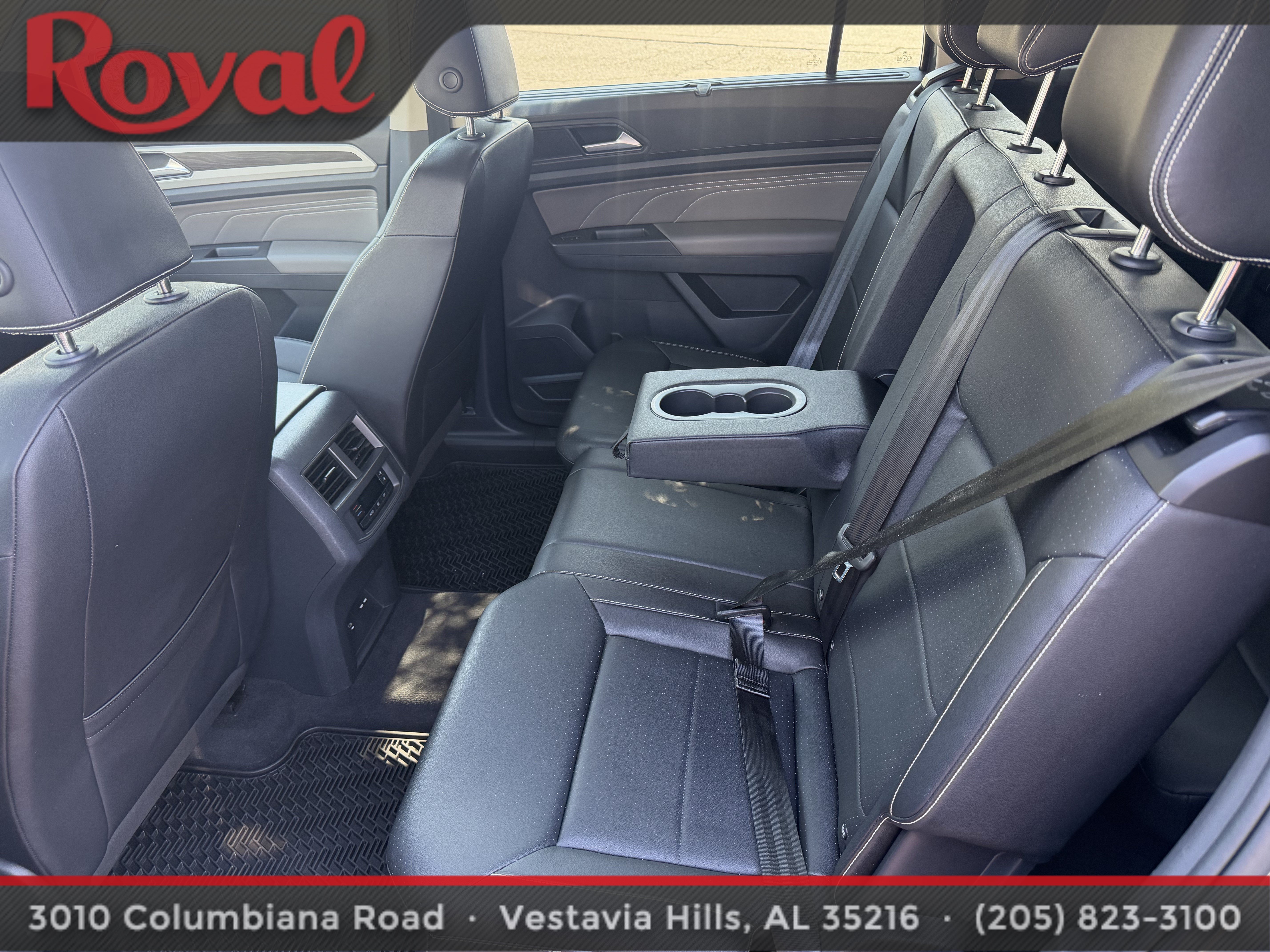 Certified 2023 Volkswagen Atlas SE w/ Black Wheel Package AWD/4WD image 10