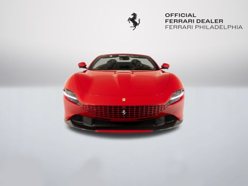Certified 2025 Ferrari Roma Spider RWD image 2