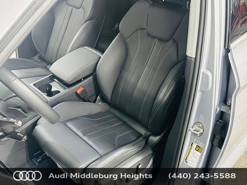 Certified 2025 Audi Q5 e Premium Plus w/ Premium Plus Package AWD/4WD image 26