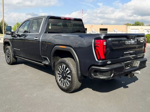 Used 2024 GMC Sierra 2500 Denali Ultimate image 15