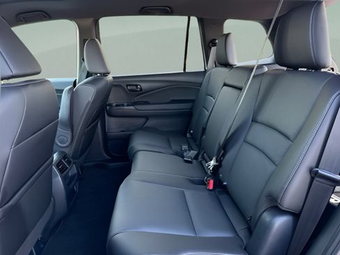 Used 2023 Honda Passport EX-L image 23