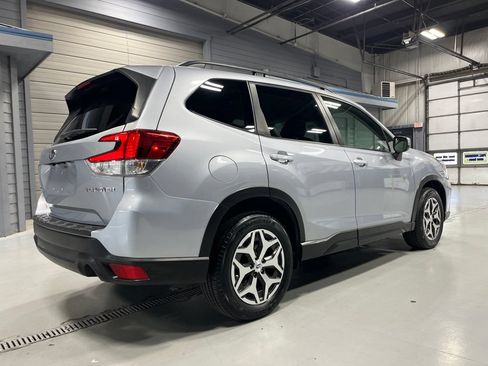 Used 2021 Subaru Forester Premium w/ Popular Package #1 AWD/4WD image 7