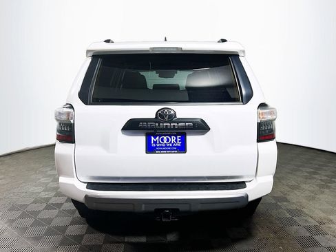Certified 2024 Toyota 4Runner TRD Off-Road AWD/4WD image 7