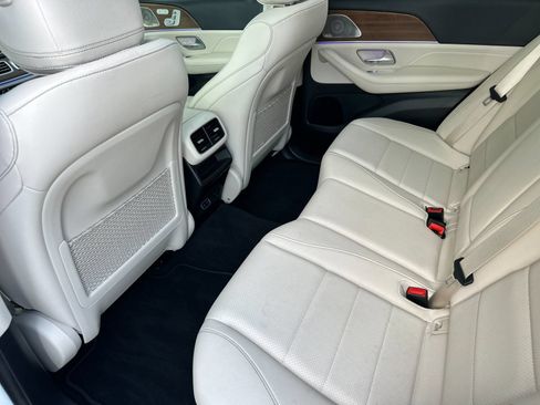 Used 2024 Mercedes-Benz GLE 450 4MATIC image 13