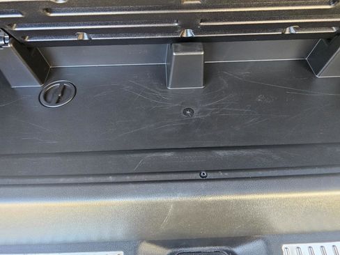 Used 2018 Chevrolet Tahoe LT image 22