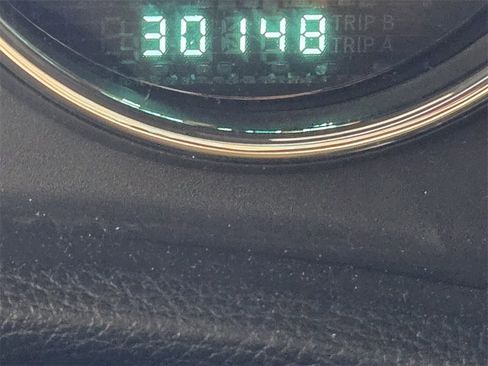 Used 2014 Jeep Wrangler Unlimited Sahara w/ Dual Top Group image 22