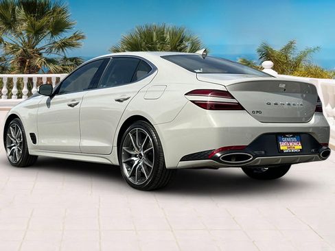 Used 2026 Genesis G70 2.5T image 7