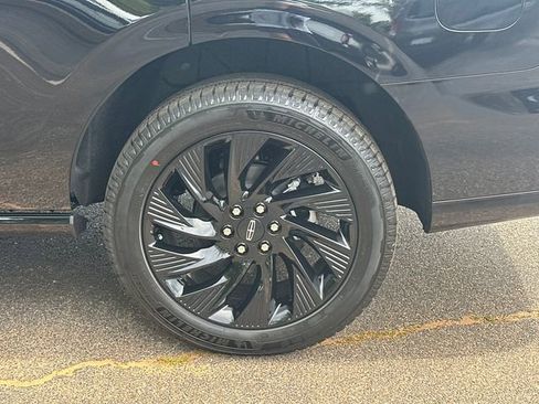 New 2026 Lincoln Navigator Reserve w/ Jet Appearance Package AWD/4WD image 19