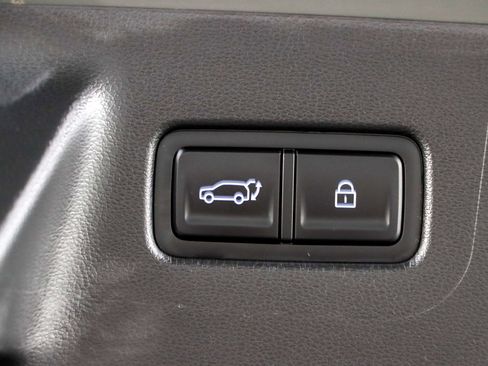 Used 2025 Hyundai Santa Fe XRT image 32