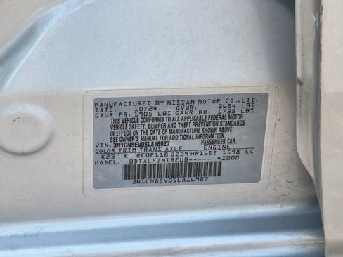 Certified 2025 Nissan Versa SV image 28