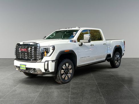 New 2026 GMC Sierra 2500 Denali image 3