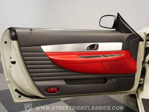 Used 2002 Ford Thunderbird image 37