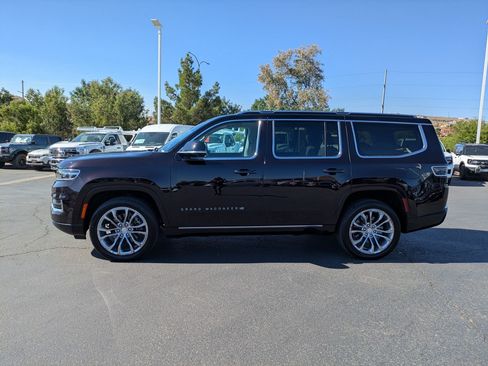 Used 2023 Jeep Grand Wagoneer Series II AWD/4WD image 7