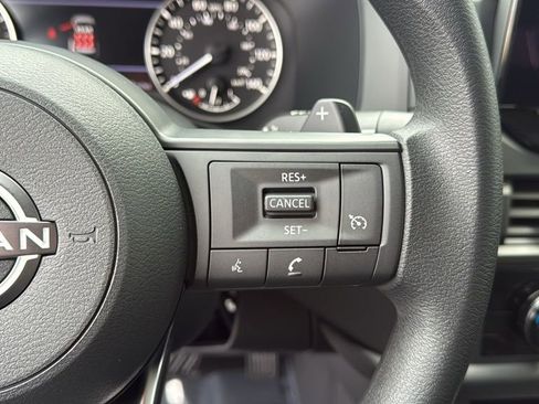 New 2025 Nissan Pathfinder S image 23