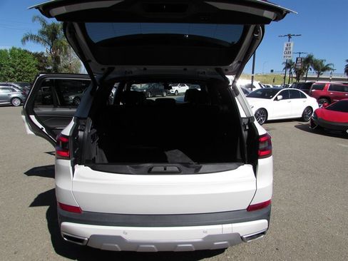 Used 2020 BMW X5 sDrive40i w/ Executive Package image 29