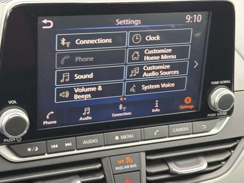 Certified 2024 Nissan Altima 2.5 SR FWD image 19