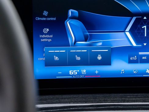 Certified 2025 BMW X5 M60i image 27