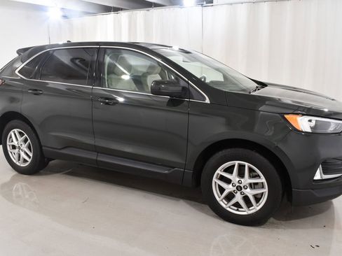 Used 2024 Ford Edge SEL w/ Convenience Package AWD/4WD image 5