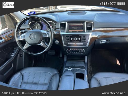 Used 2015 Mercedes-Benz GL 450 4MATIC image 36