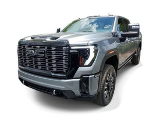 Used 2025 GMC Sierra 2500 Denali Ultimate w/ Max Trailering Package AWD/4WD video 2