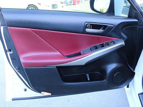 Used 2017 Lexus IS 200t F Sport w/ F Sport Package RWD image 8