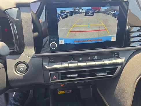Used 2025 Toyota Camry LE FWD image 18
