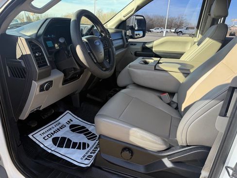 Used 2018 Ford F350 XL w/ Power Equipment Group image 22