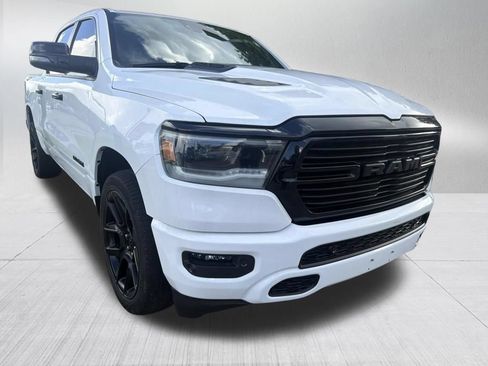 Used 2023 RAM 1500 Laramie AWD/4WD image 3