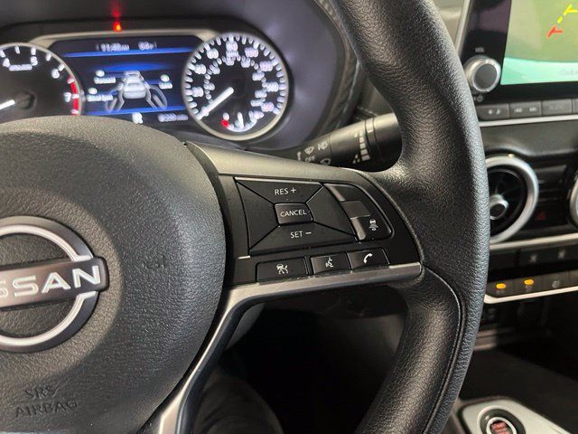 Used 2025 Nissan Sentra SV FWD image 28