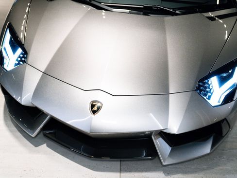 Used 2014 Lamborghini Aventador LP 700-4 image 11