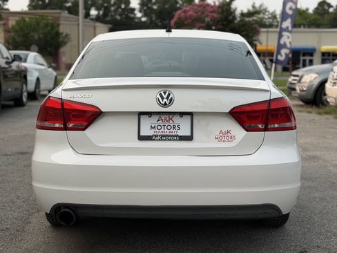 Used 2012 Volkswagen Passat 2.5 S FWD image 7