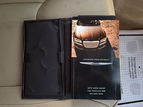 Used 2013 Chrysler 300 C image 25