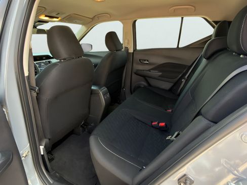 Certified 2024 Nissan Kicks SV FWD image 21
