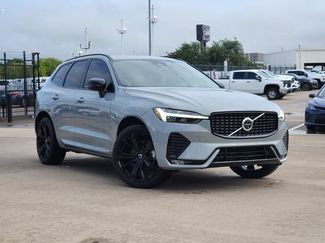 Used 2025 Volvo XC60 B5 Ultra w/ Protection Package Premier AWD/4WD video 3