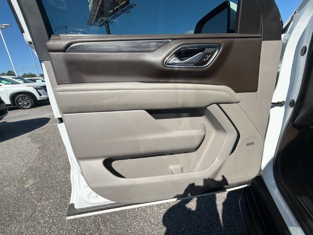 Used 2023 GMC Yukon XL SLT RWD image 10