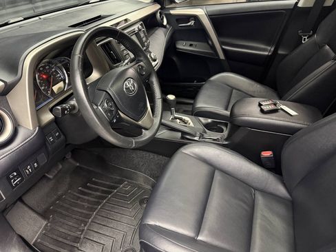 Used 2013 Toyota RAV4 Limited AWD/4WD image 14