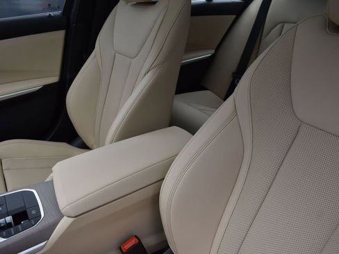 Certified 2025 BMW 330i Sedan w/ Premium Package image 14