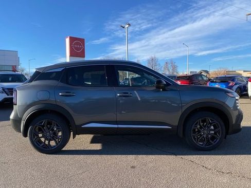 New 2026 Nissan Kicks SR image 6