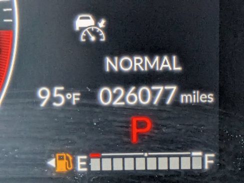 Used 2025 Honda Odyssey Touring image 41